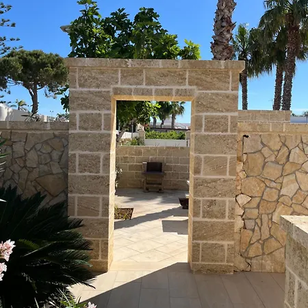 Appartamento Bi Locale In Marina di Mancaversa