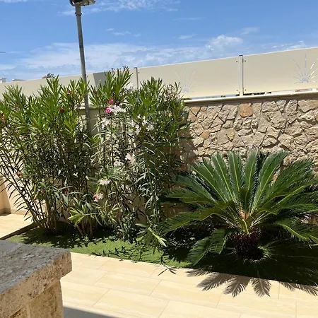 Bi Locale In * Marina di Mancaversa